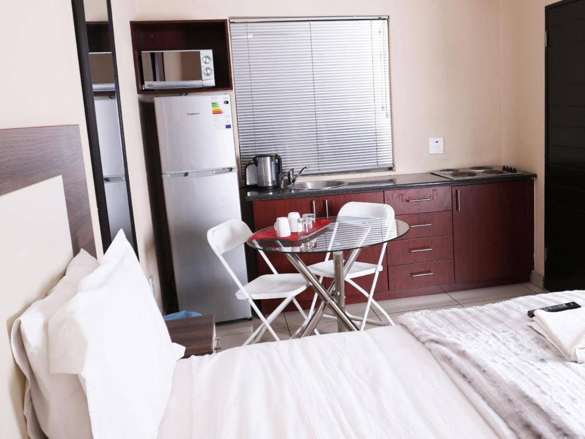 Eagle Nest Luxury Accommodation Roodepoort Exteriér fotografie