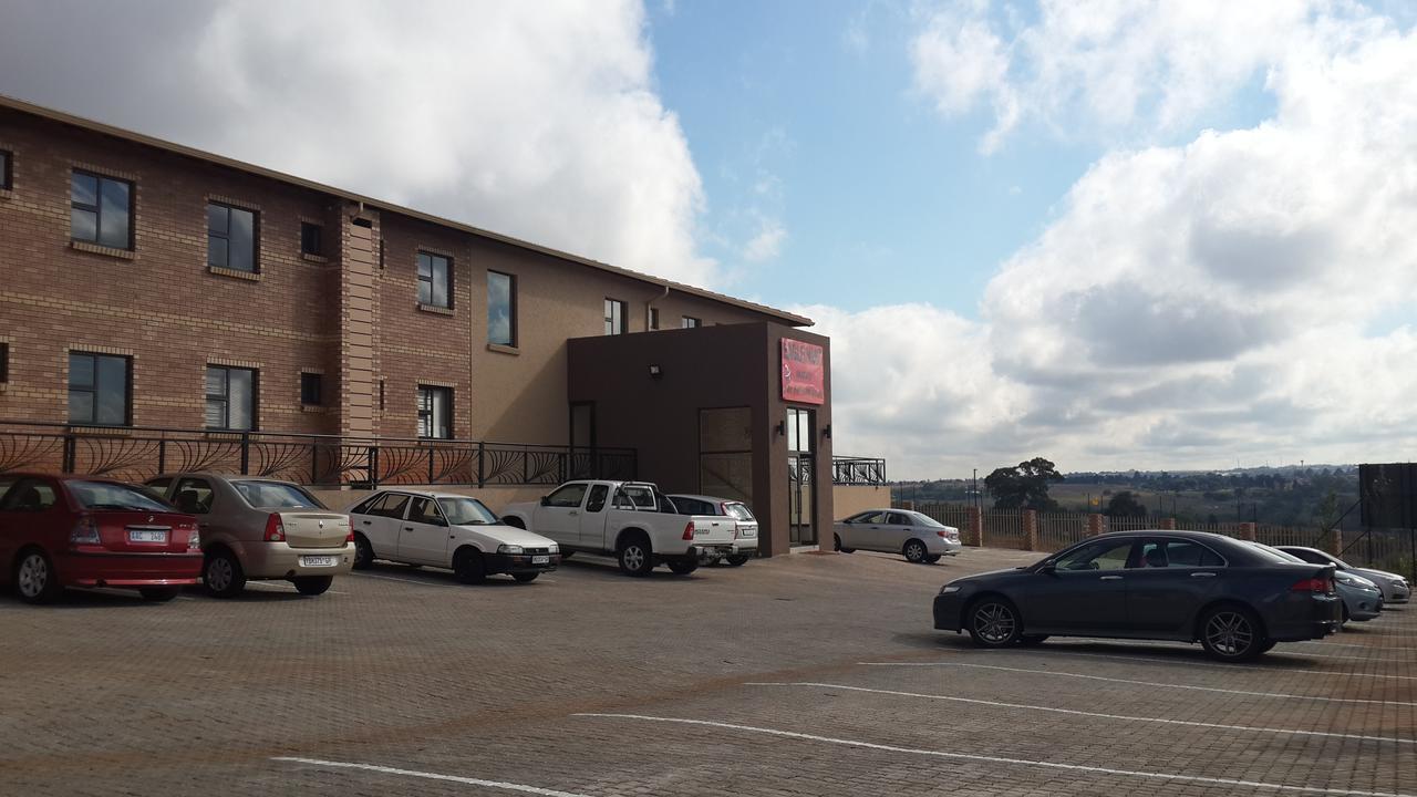 Eagle Nest Luxury Accommodation Roodepoort Exteriér fotografie